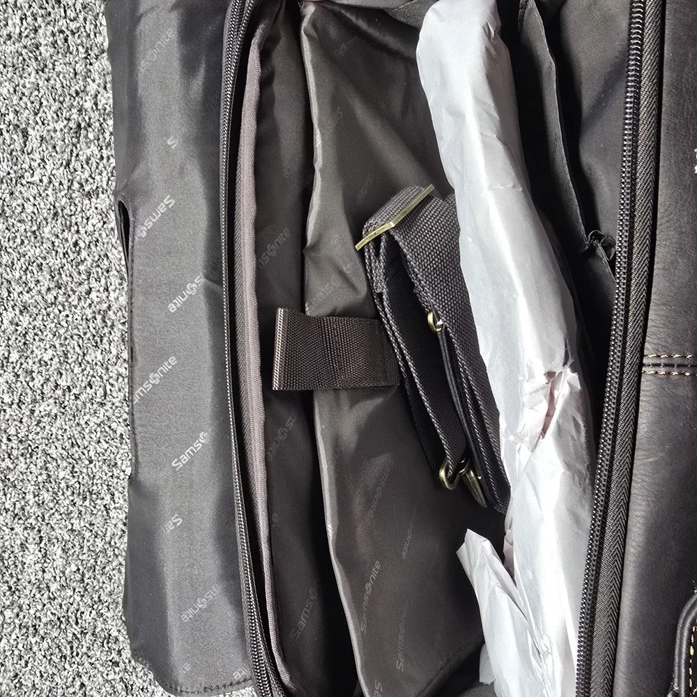 Samsonite leather business